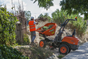 Ausa_D100AHA_Compact-12 Ausa_D100AHA_Compact-12